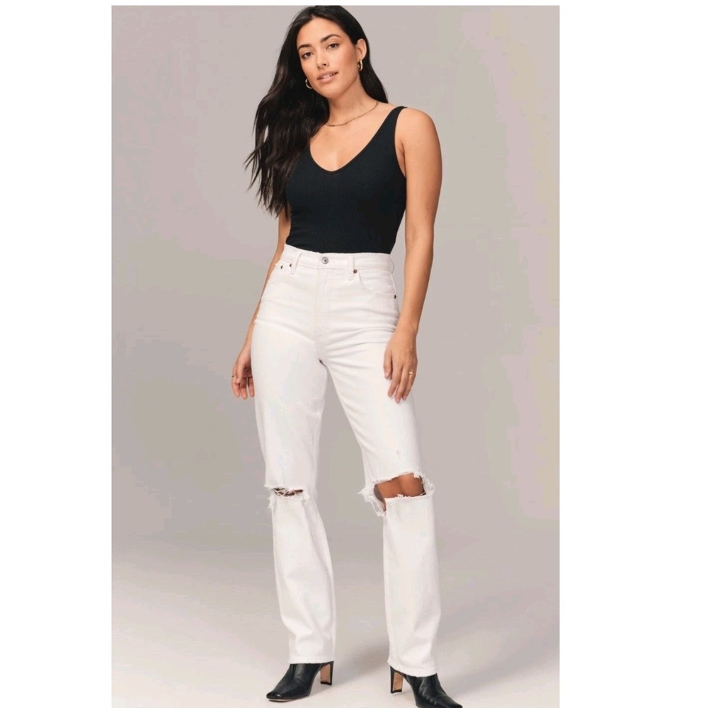 Abercrombie & Fitch The 90s Straight Ultra High Rise White Jeans 34 18S‎ NWT